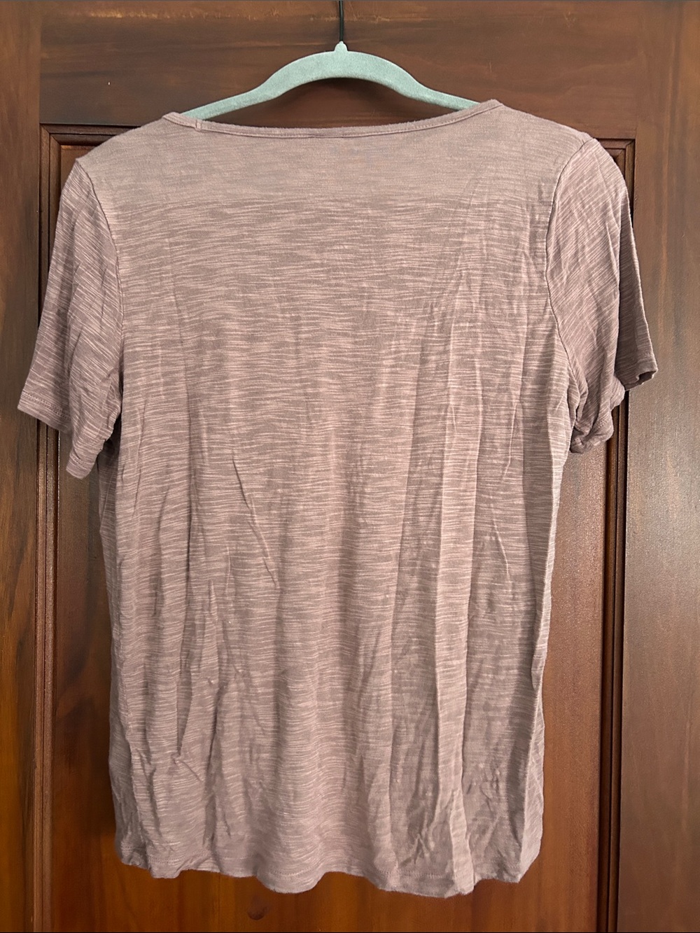 A New Day Black Ribbed Crewneck Tee, Old Navy Graphic Tee, Old Navy Luxe Tee - Picture 7 of 7